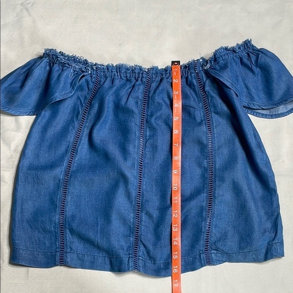 DESIGN LAB LORD & TAYLOR Blue Off-Shoulder Women's Top - Picture 8 of 13